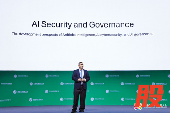 《AI智能体的崛起》作者，牛津大学计算机科学系专业硕士课程导师，艾伦·图灵研究所研究员佩塔尔·拉达尼列夫